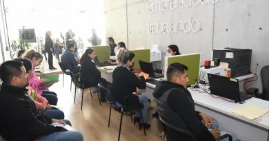Mobile SAT office is brought to the «Emprendemos Center» in Monterrey, Nuevo León / @mtygob @colosioriojas >>>