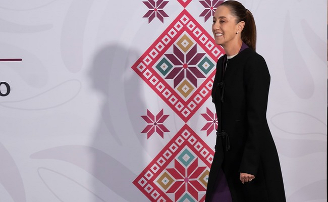 Claudia Sheinbaum Pardo secures stability in healthcare with the basification of 270 doctors and nurses across Michoacán / @Claudiashein @GobiernoMX