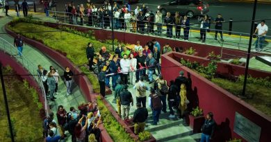Mayor Isaac Montoya Márquez Opens Safe, Illuminated Pedestrian Corridor in Naucalpan Centre / @isaacsolar @GobNau >>>